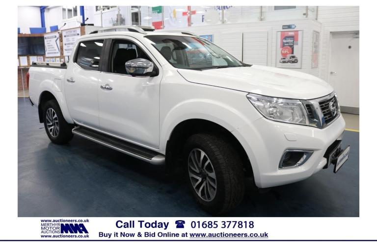 2017 Nissan Navara TEKNA 2.3DCI 190PS AUTO 4X4 5 SEAT DOUBLE CAB PICK UP C/W LOAD COVER PICK UP D...