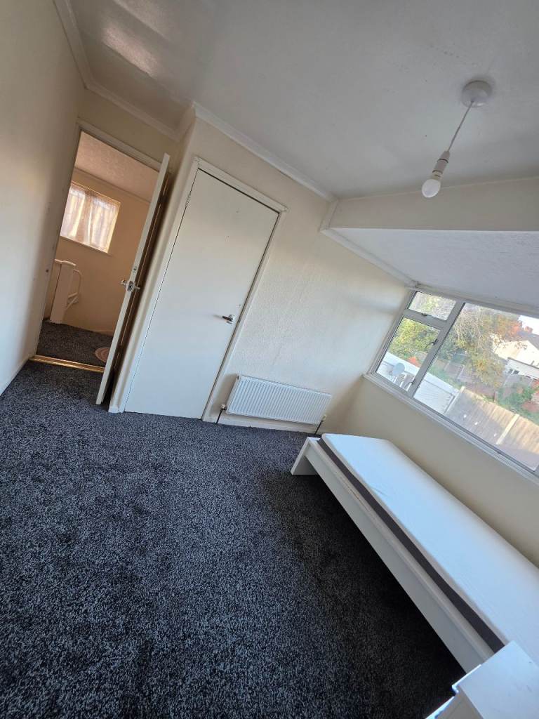 Double room for rent
