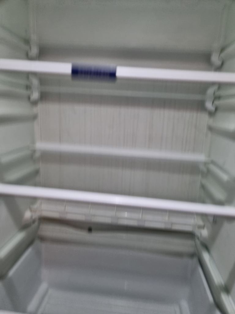 Siemens fridge freezer free standing metal grey 