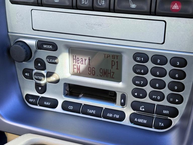 2004 Aston Martin Vanquish 5.9 Coupe 2dr Petrol Manual (396 g/km, 460 bhp) COUPE Petrol Manual