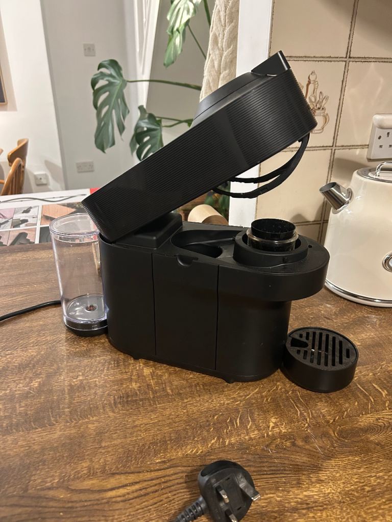 Nespresso vertuo pop coffee machine