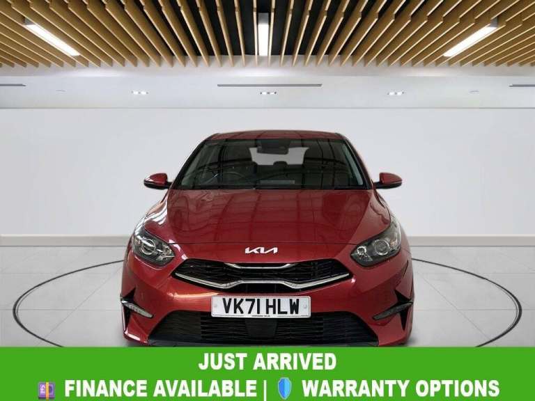 2021 Kia Ceed 1.5 T-GDi 3 Hatchback 5dr Petrol DCT Euro 6 (s/s) (158 bhp) Hatchback Petrol Automatic