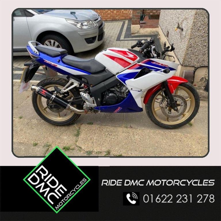 HONDA CBR125R  2011 - SPARES OR REPAIR - CAT N - RUNS WELL