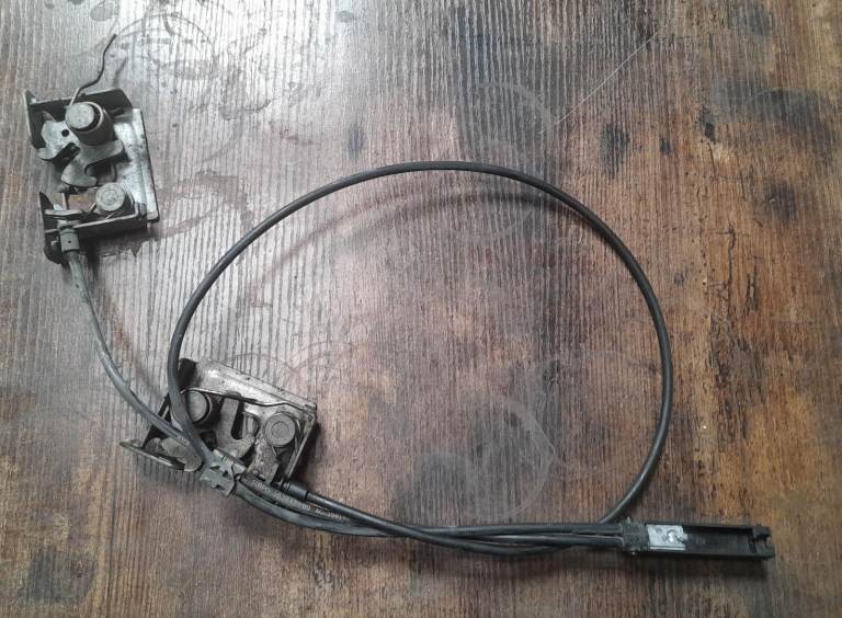 Mini cooper 2008 bonnet release cable and lock