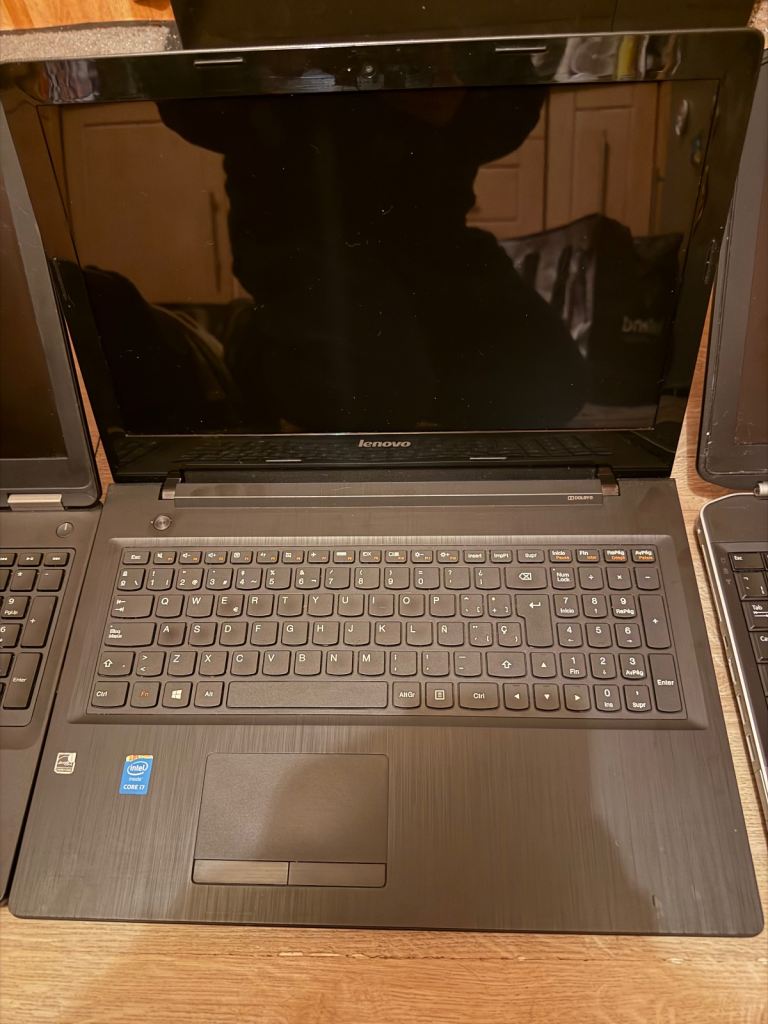 Lenovo laptop untested i7