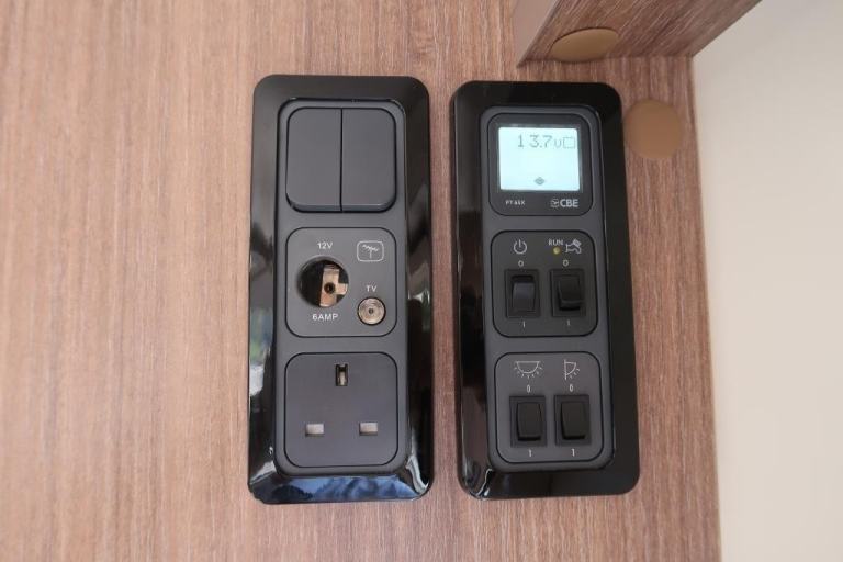 2020 BAILEY Unicorn Black Edition Cabrera 