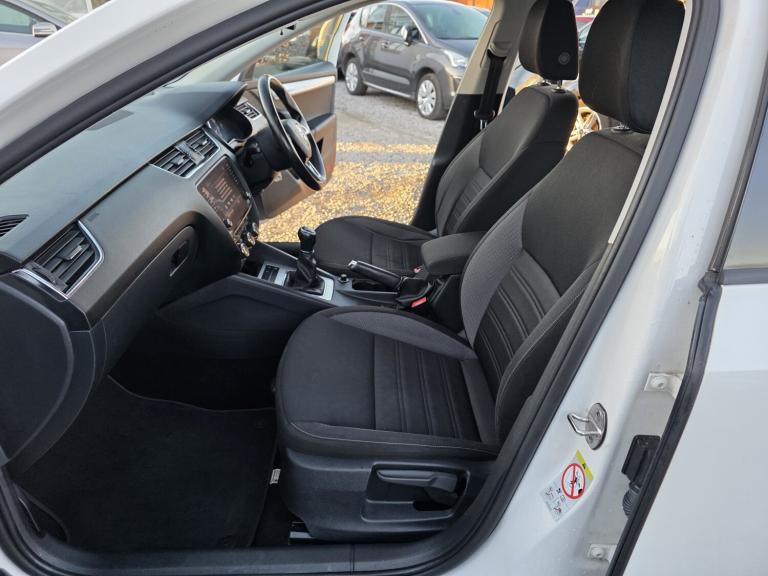 2019 Skoda Octavia 1.6 TDI SE Estate 5dr Diesel Manual Euro 6 (s/s) (115 ps)