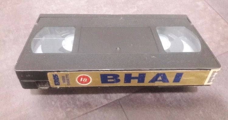 BHAI (1997) ACTION/DRAMA HINDI VHS MOVIE STARRING SUNIEL SHETTY