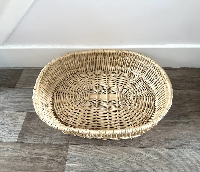 Oval Wicker Hamper Gift Storage Display Basket 39 X 32cm