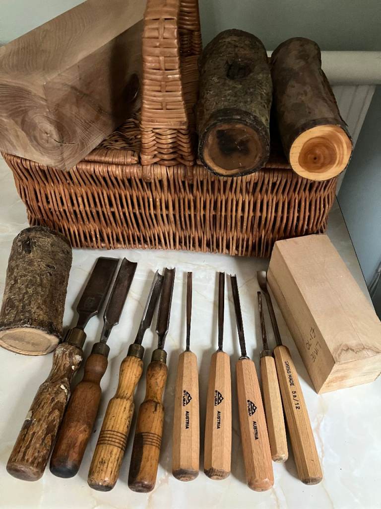 wood carving equipment