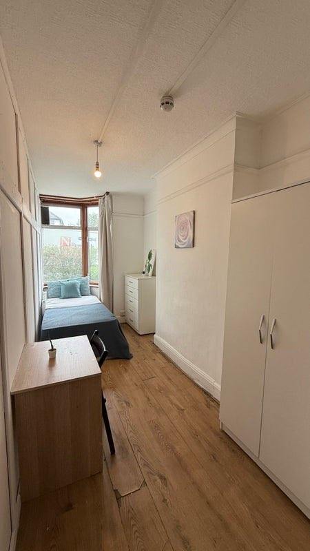 💫Cheap Large Single Room Available – Cricklewood / Kilburn NW2✨