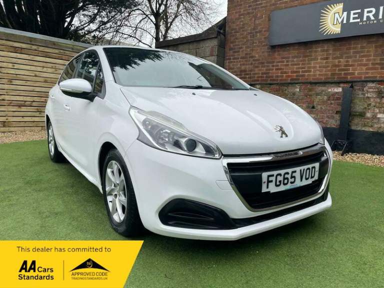2015 Peugeot 208 BLUE HDI ACTIVE HATCHBACK Diesel Manual