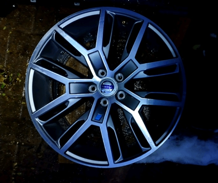 Volvo Polestar 19 inch Alloy Wheel