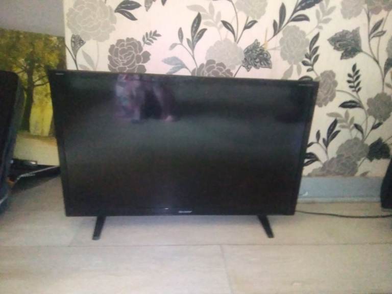 TVs for spares or repairs