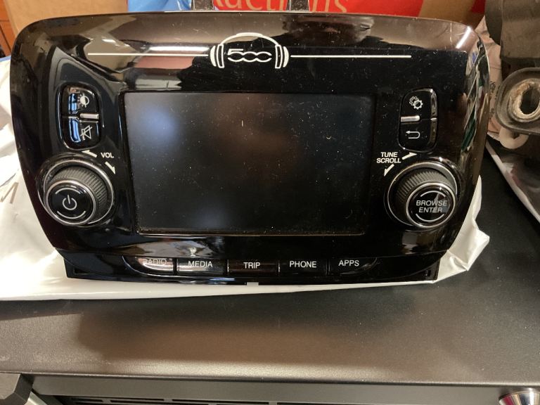 Fiat 500 media unit 