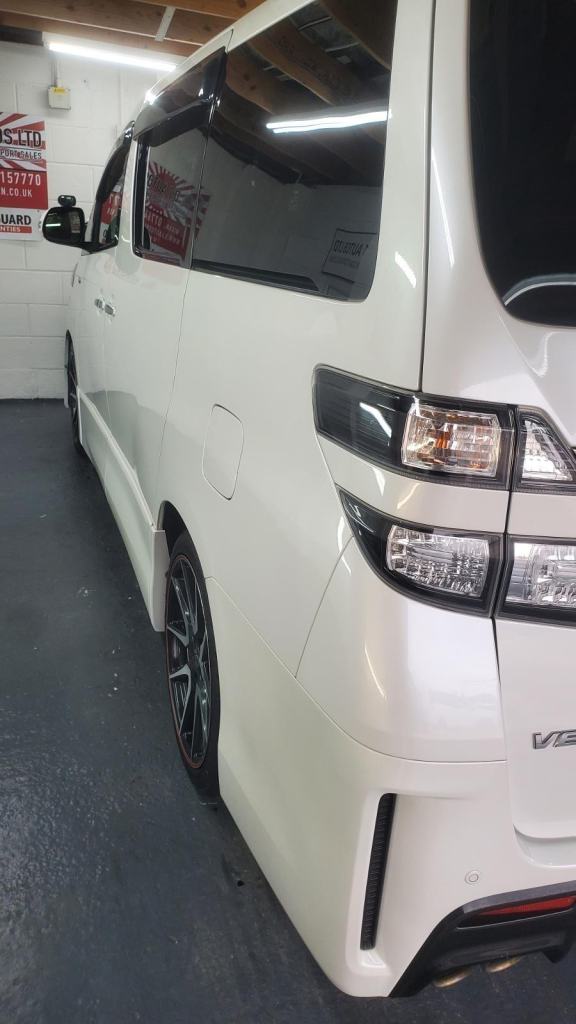 Toyota vellfire GS 2.4 auto japanese import 45k mile 4.5 grade 2014 