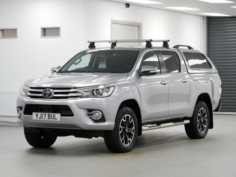 2017 TOYOTA HI-LUX 2.4 D-4D 150 BHP INVINCICBLE X TSS 3.5T 4WD ( REAR CANOPY )