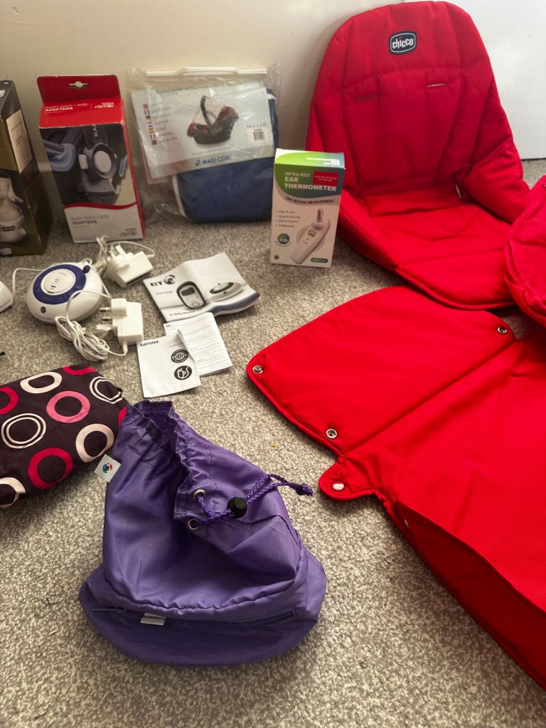 Bundle of baby items from smoke & pet free home