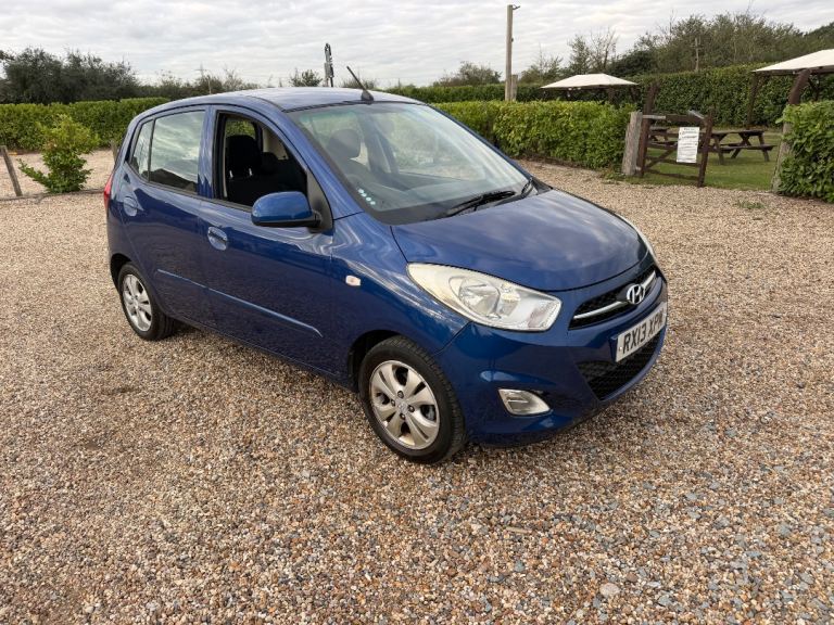 Hyundai i10 1.2 2013 5 door £20 tax 60mpg