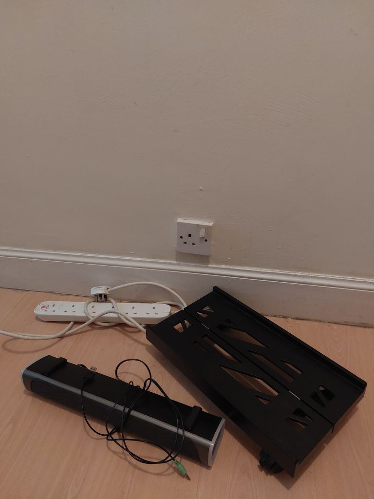 Pc stand, soundbar, cable