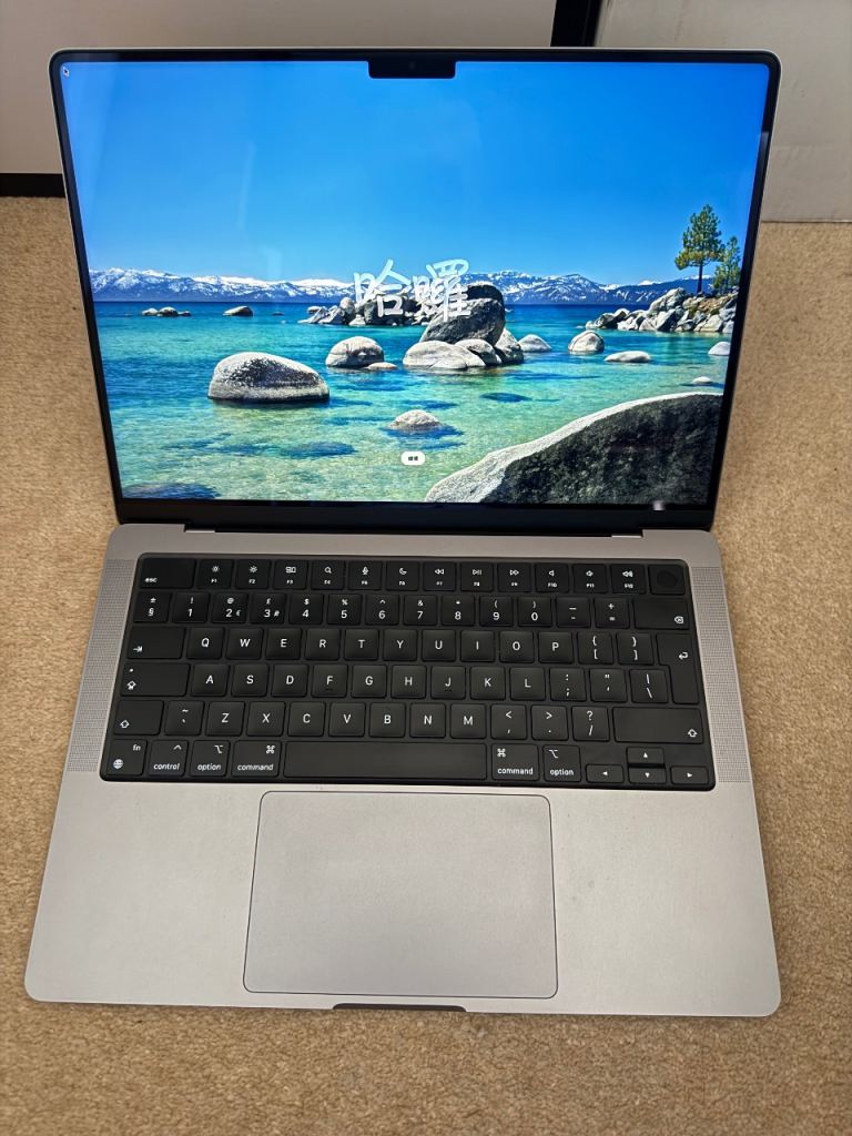 14" MacBook Pro M1 Pro 10-core CPU, 14-core GPU, 2Tb HD, 32Gb RAM
