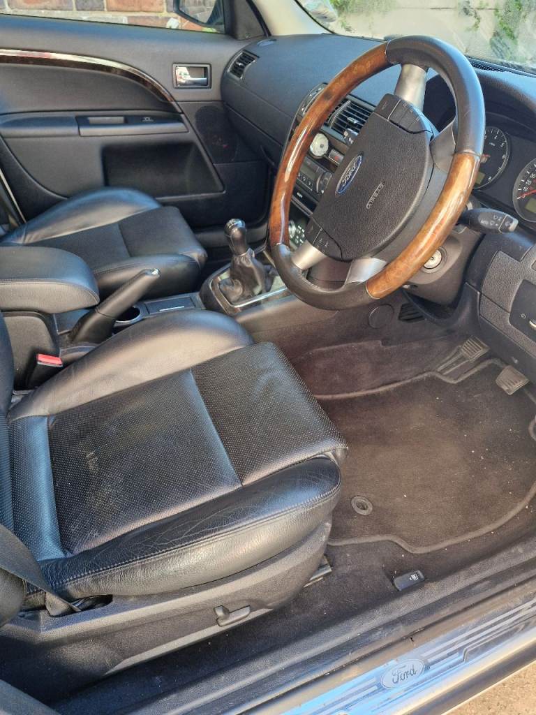 Ford, MONDEO, Hatchback, 2004, Manual, 2967 (cc), 5 doors