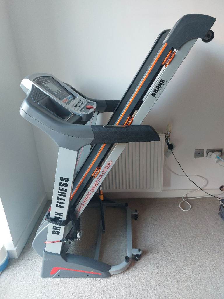 Branx Fitness Elite Runner Pro Treadmill – 6.5HP – 23km/h – Collection Only