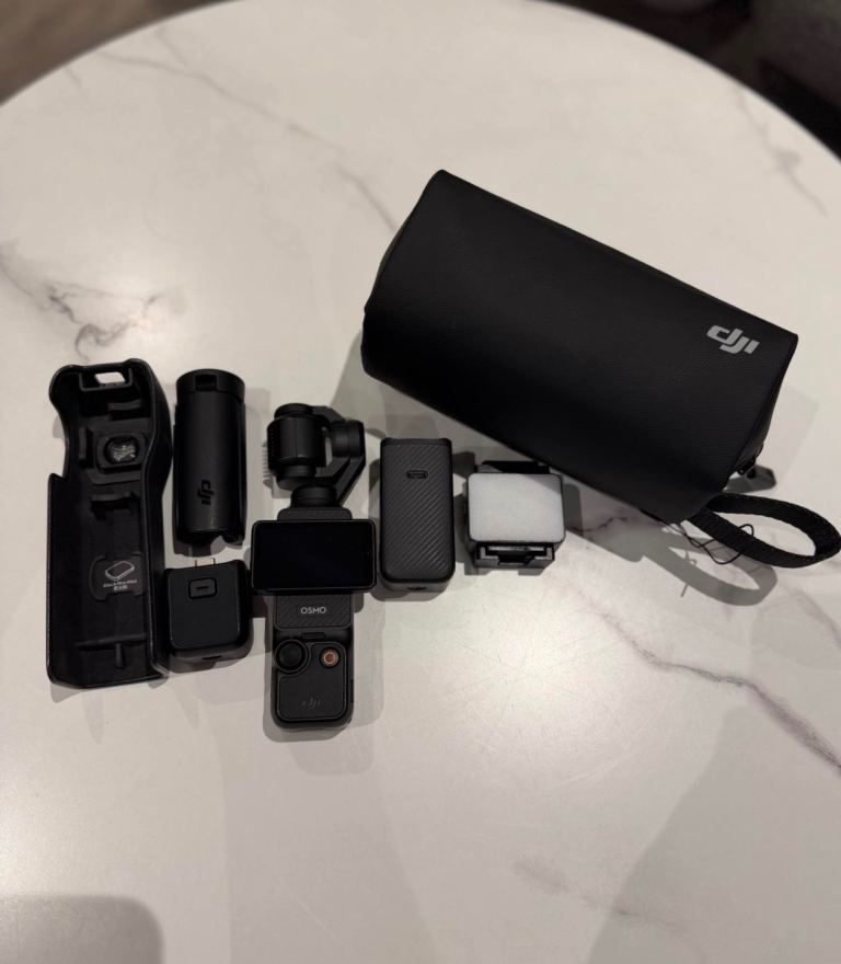 DJI Osmo Pocket 3 Creator Combo For Sale Excellent Condition Quality 