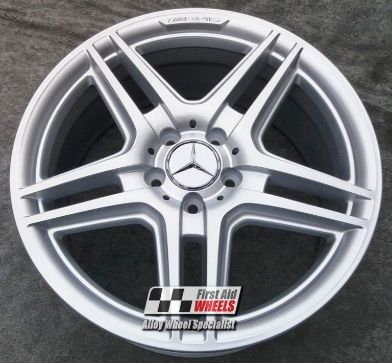 MERCEDES C CLASS W204 1x 18" GENUINE AMG SILVER REAR ALLOY WHEEL S121SR