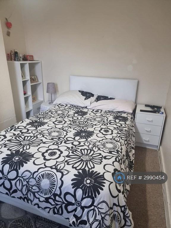 3 bedroom house in Eastfield Road, Peterborough, PE1 (3 bed) (#2990454)