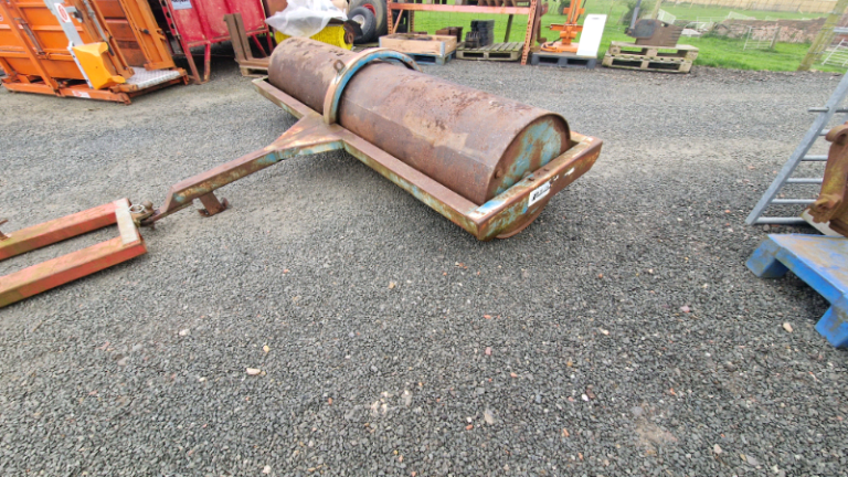 Tractor 10ft fleming land field paddock roller water fillable 