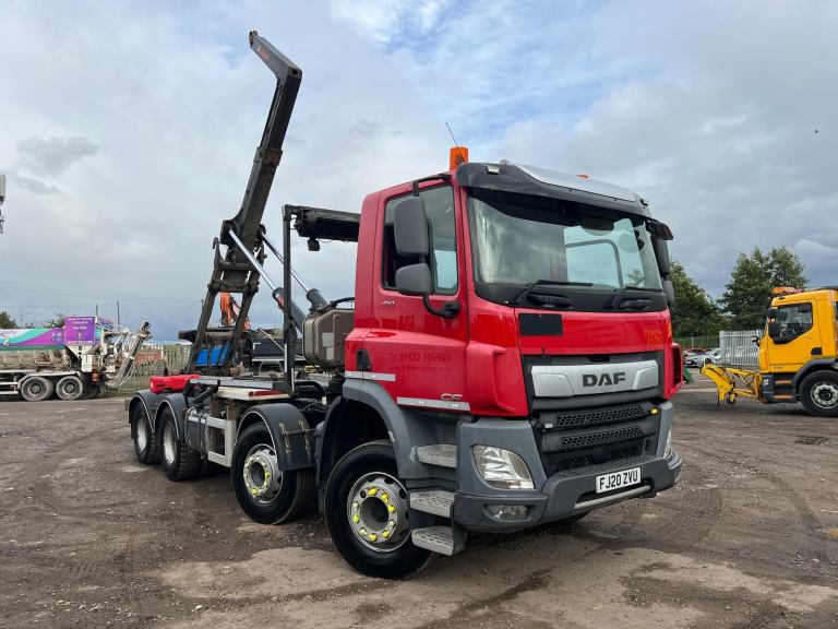 DAF TRUCKS CF 450 8X4 HOOKLOADER WITH MULTILIFT EQUIPMENT