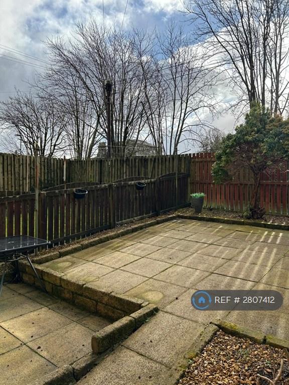 2 bedroom house in Abercrombie Place, Glasgow, G65 (2 bed) (#2807412)