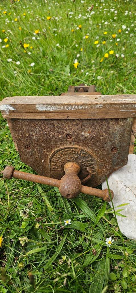Antique Vices. Parkinsons Perfect Vise. Bench. 