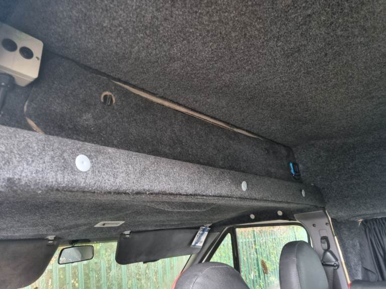 FORD TRANSIT CAMPERVAN - 6 SEAT BELTS - MATCHING RE-TRIMM SEATING - DIESEL HEATER