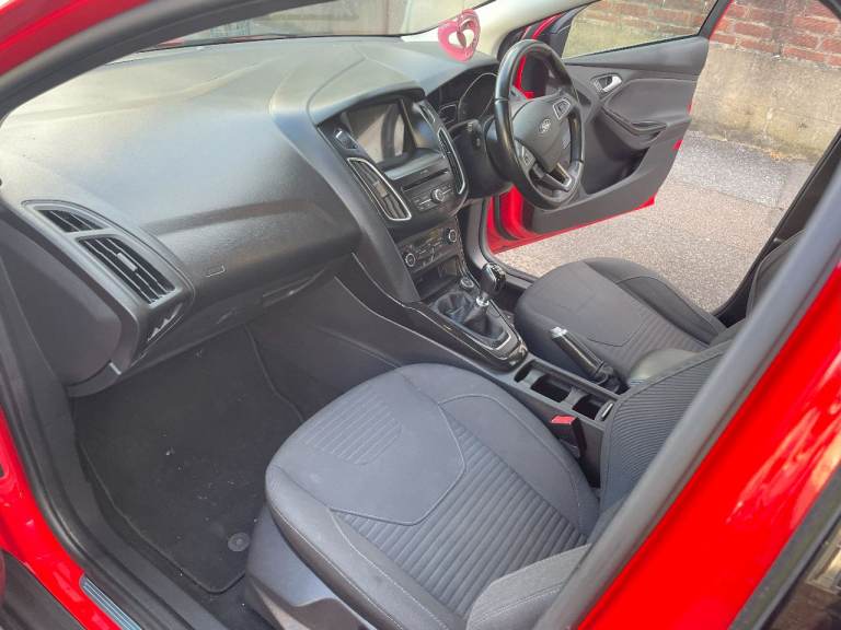 Ford, FOCUS, Hatchback, 2018, Manual, 1498 (cc), 5 doors