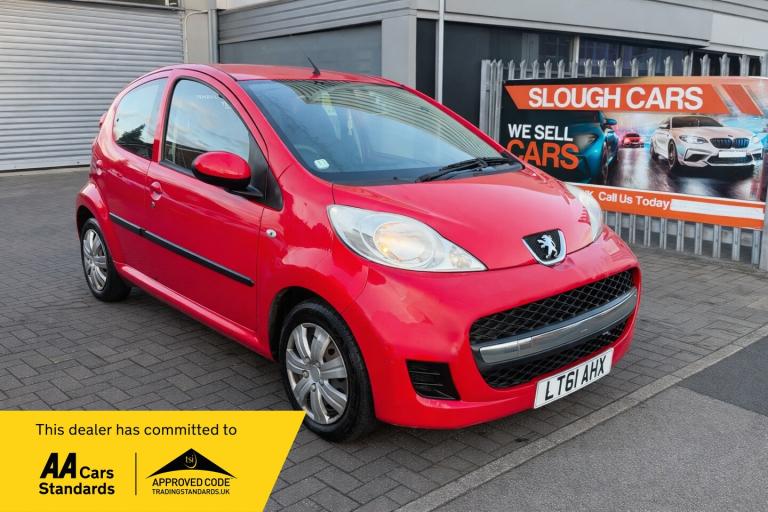 2011 Peugeot 107 1.0 Urban 5dr HATCHBACK Petrol Manual