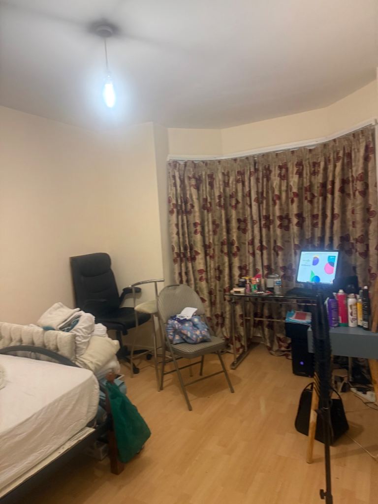 Double room for rent