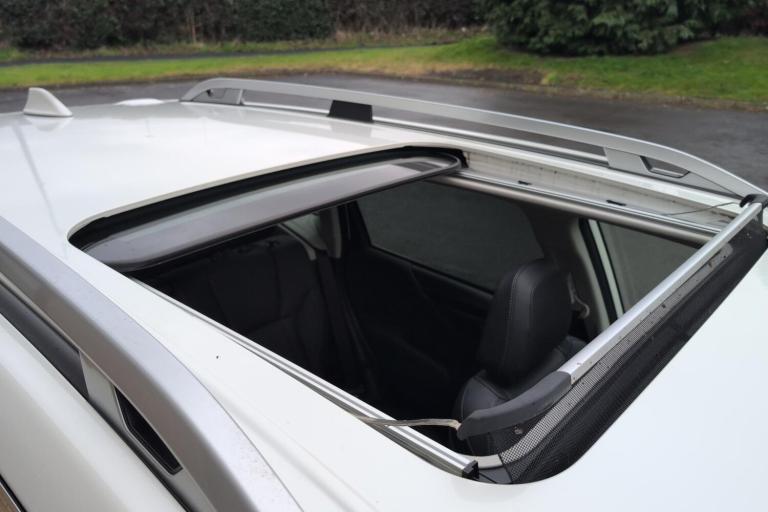  Subaru Forester 2.0 I E Boxer Xe Premium Suv 5dr Petrol Hybrid Lineartronic