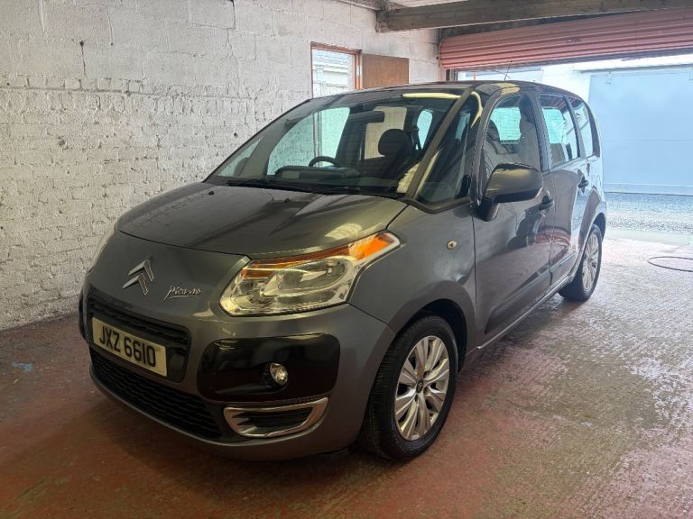 2010 Citroen C3 Picasso - Full Years Mot - £35 Tax 