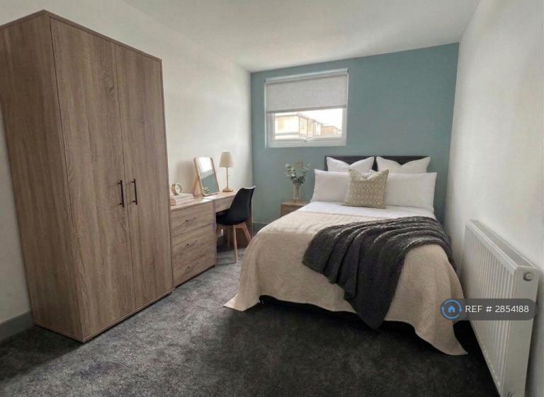 1 bedroom in Percival Road, Portsmouth, PO2 (#2854188)