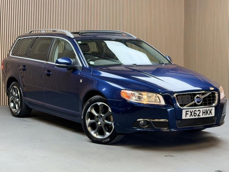 2026 Volvo V70 PETROL Automatic