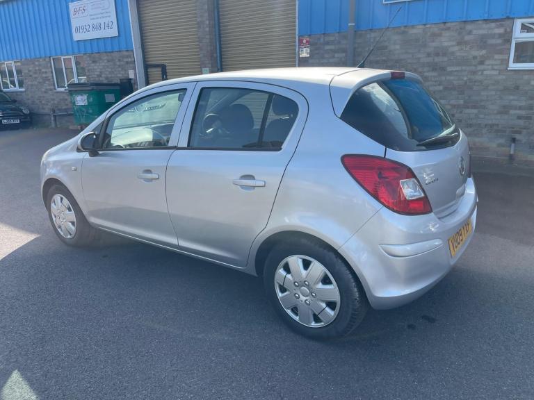 2009 Vauxhall Corsa 1.2i 16v Club 5dr HATCHBACK Petrol Manual