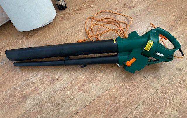 Garden Leaf Blower/Vacuum