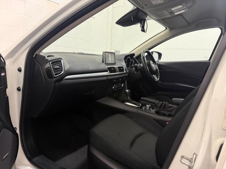 2014 Mazda Mazda3 2.0 SKYACTIV-G Sport Nav Auto Euro 5 (s/s) 5dr HATCHBACK Petrol Automatic