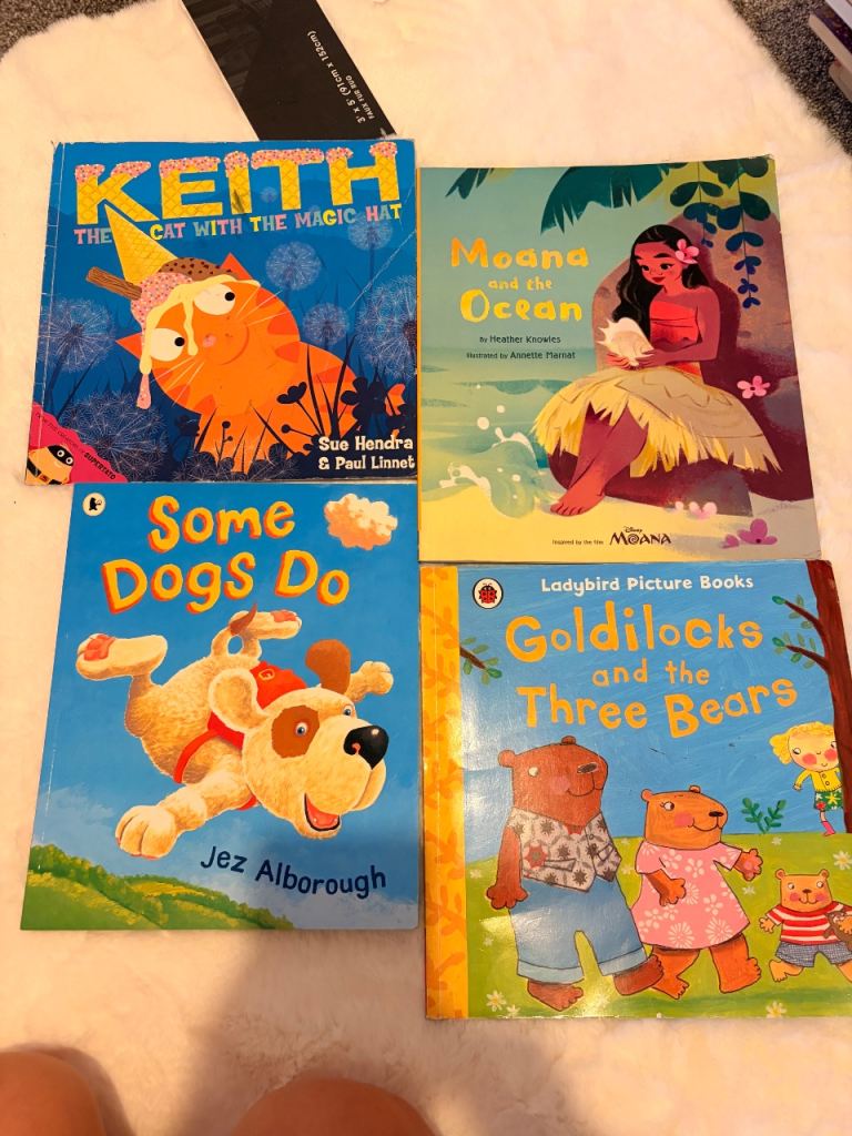 Set of 4 kids books