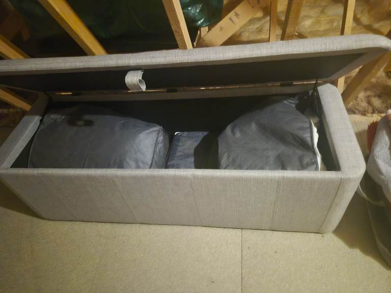 Grey Fabric Storage Ottoman / Blanket Box – Good Condition
