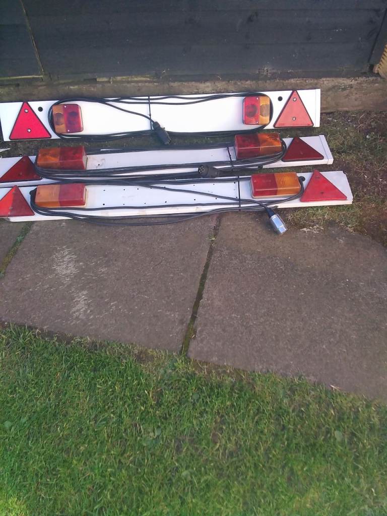 3 trailer boards 