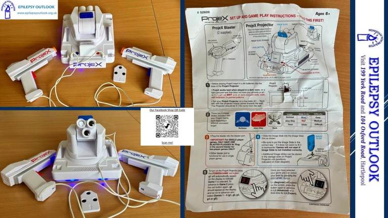 ProjeX Projector Shooting Game, working (requires 4 AA batteries)