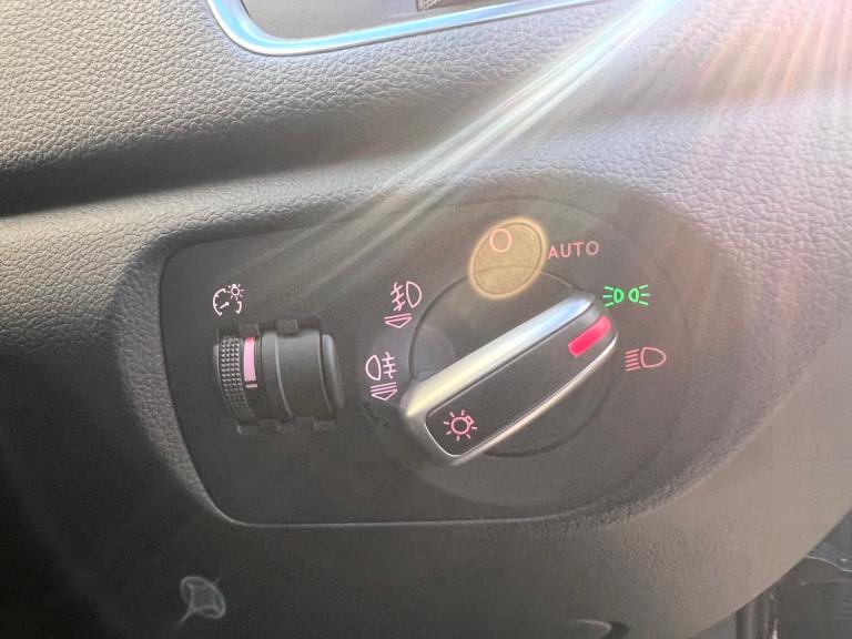 2013 Audi Q3 2.0 TDI S Line 5dr ESTATE Diesel Manual